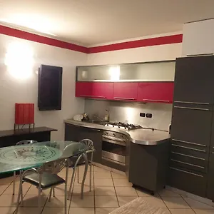  Apartment Airport Italy